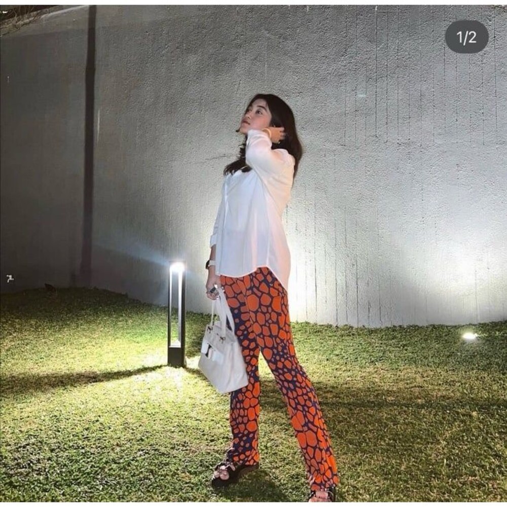 ZARA PRINTED FLARED PANTS - Picture 11 of 12